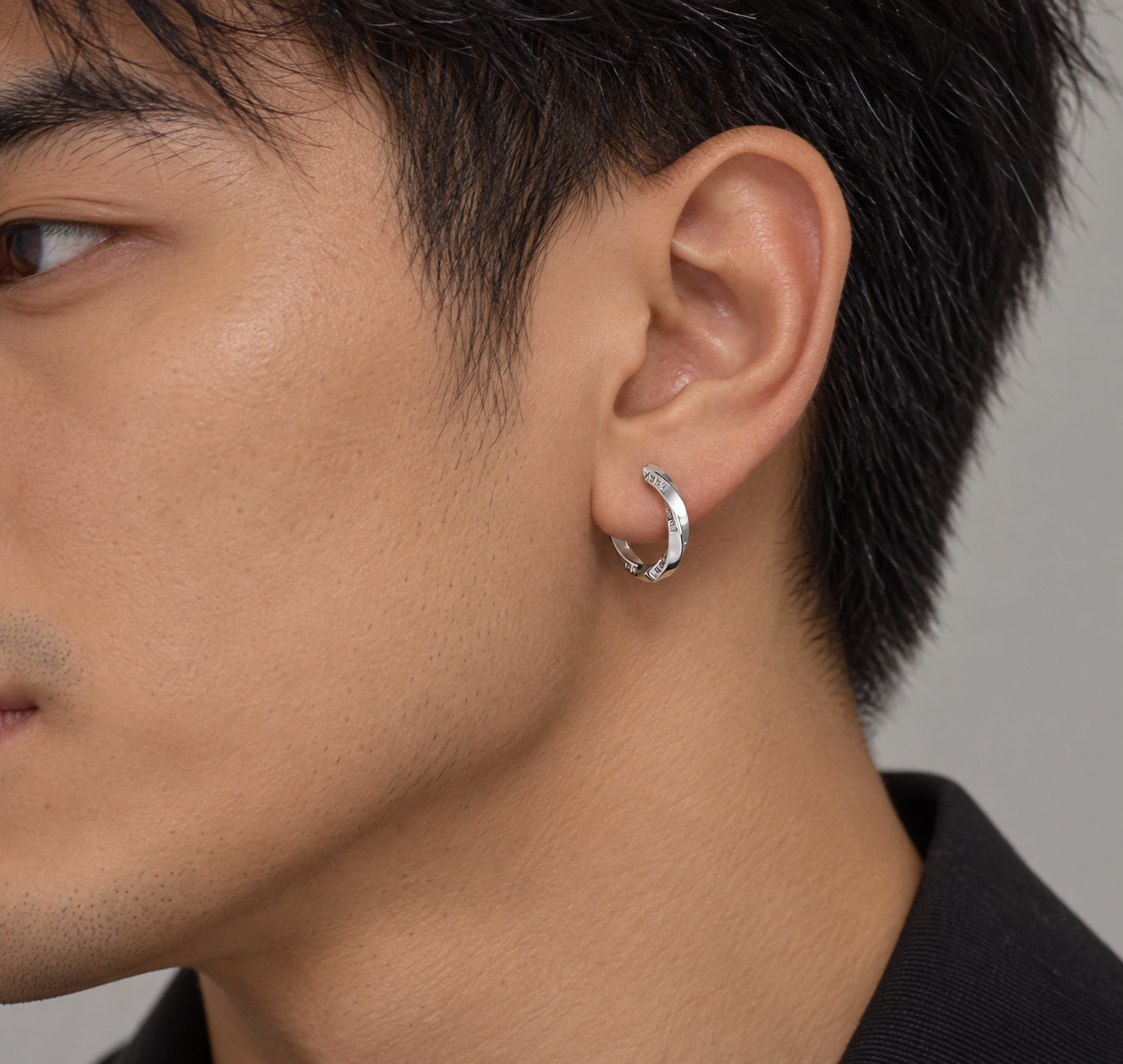 Bông Tai Bạc Nam Khoen Xoắn – Silver Twist - Ảnh 2