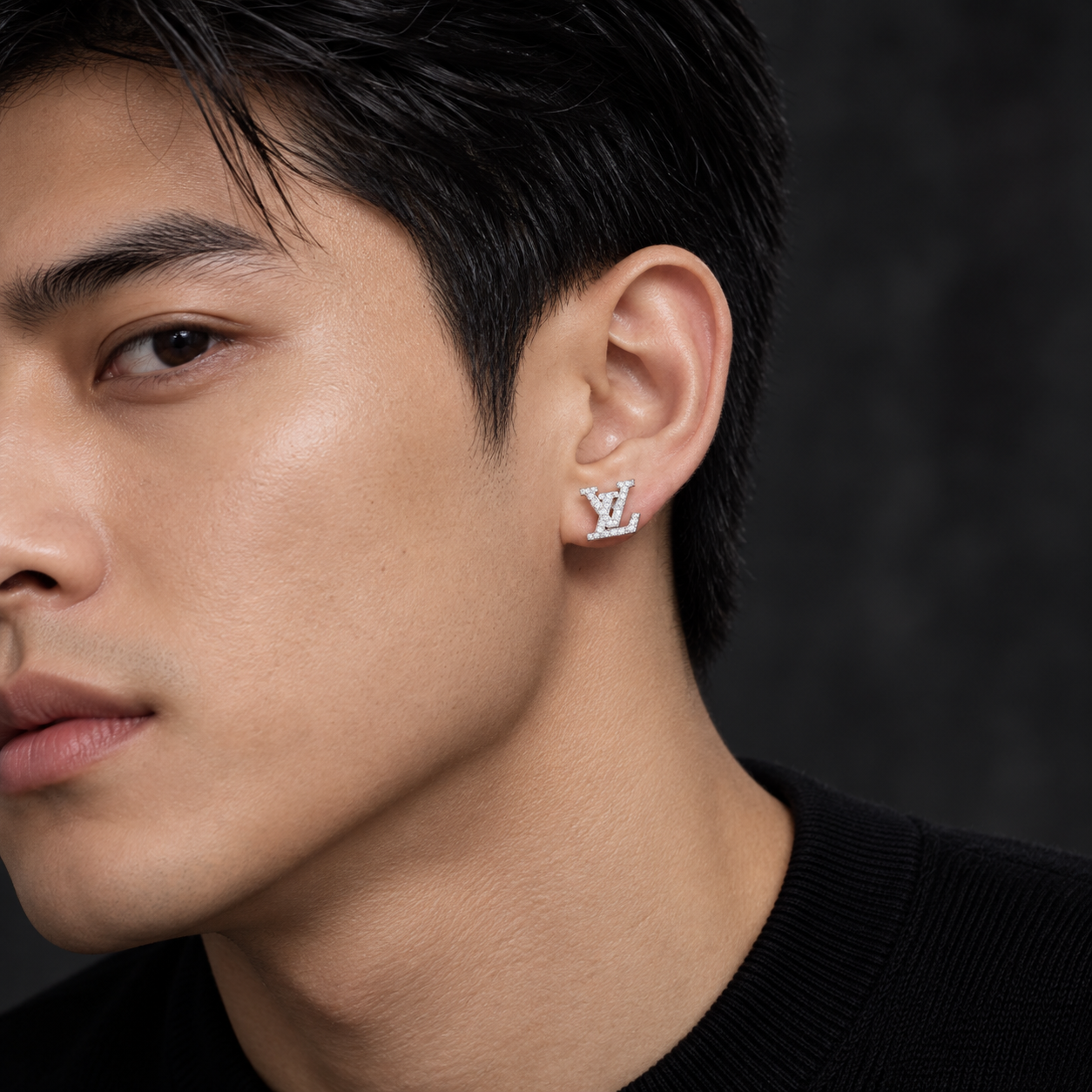 Bông Tai Bạc Nam Chữ LV Đính Đá – Icon Luxe - Ảnh 2